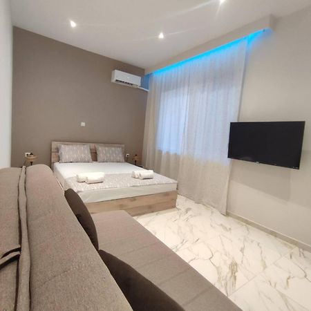 Konstantina'S Apartment أليكسانثيربوليس المظهر الخارجي الصورة
