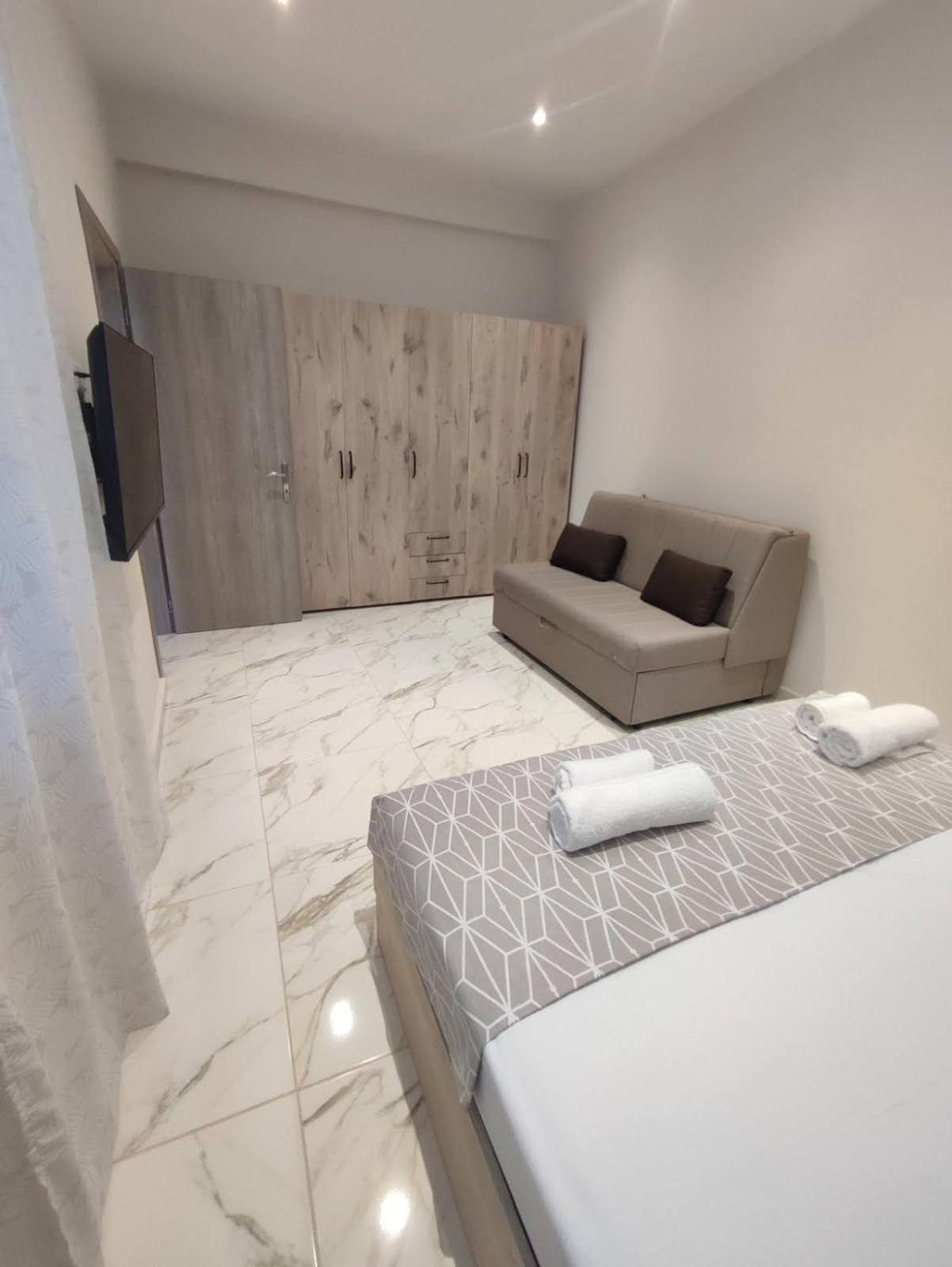 Konstantina'S Apartment أليكسانثيربوليس المظهر الخارجي الصورة